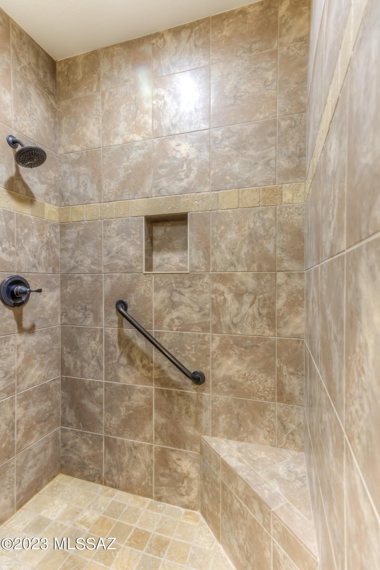 E Squash Blossom Ln, Tucson, AZ 85739
