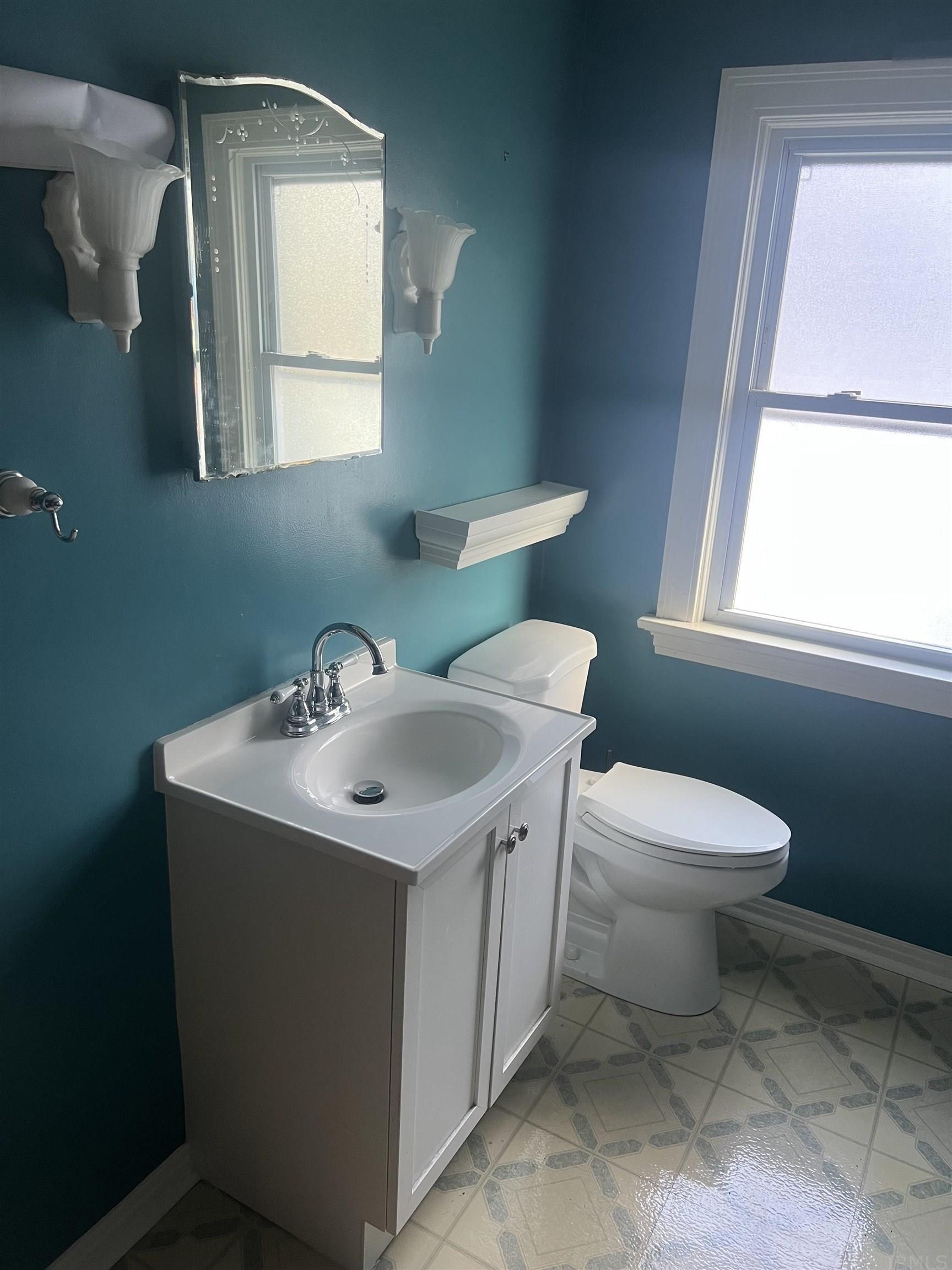 Fairhill Rd, Fort Wayne, IN 46808