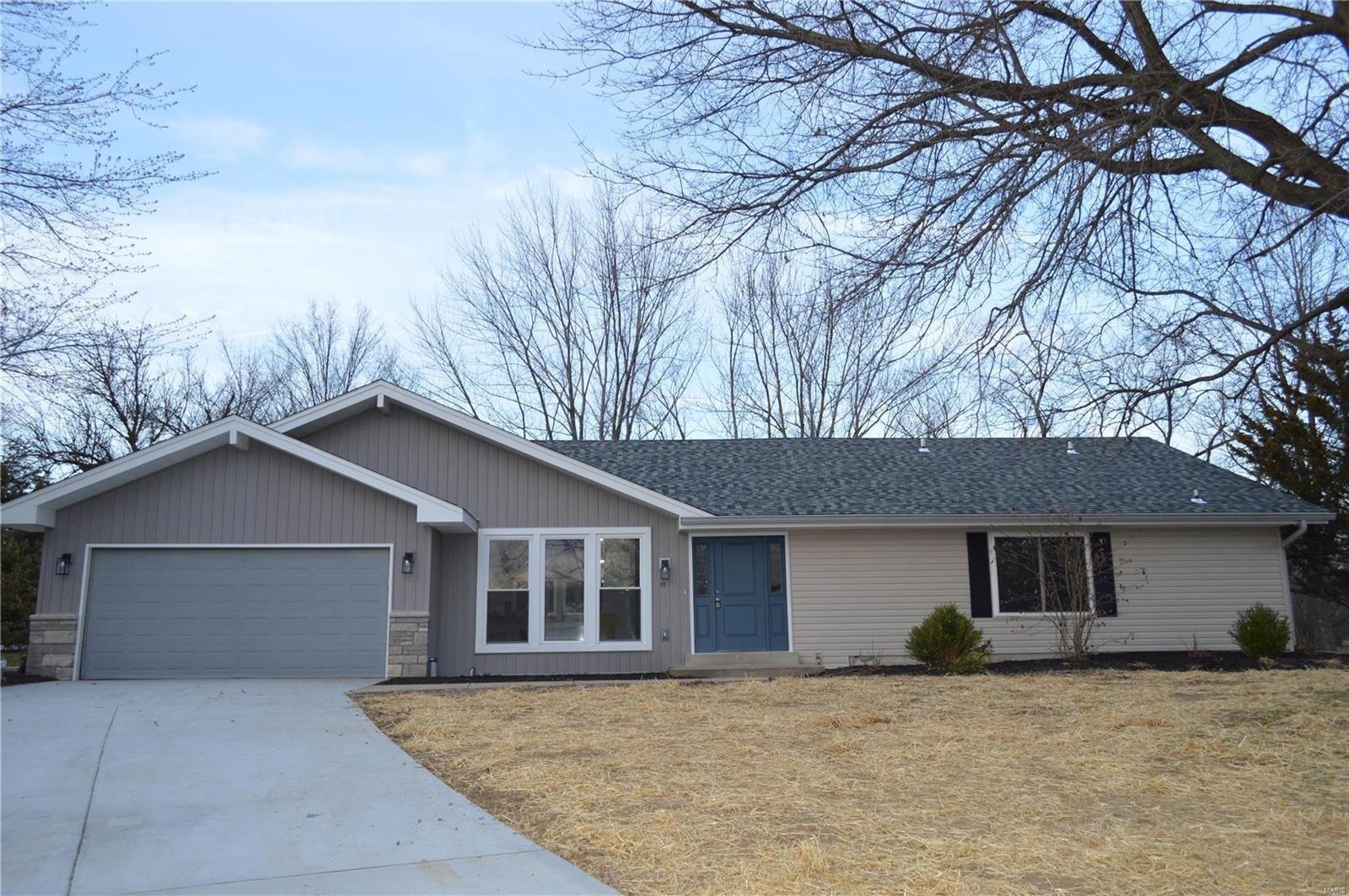 Rheims Ct, Lake Saint Louis, MO 63367
