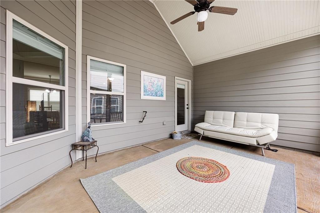 Hawthorne Ridge Cir, Dallas, GA 30132