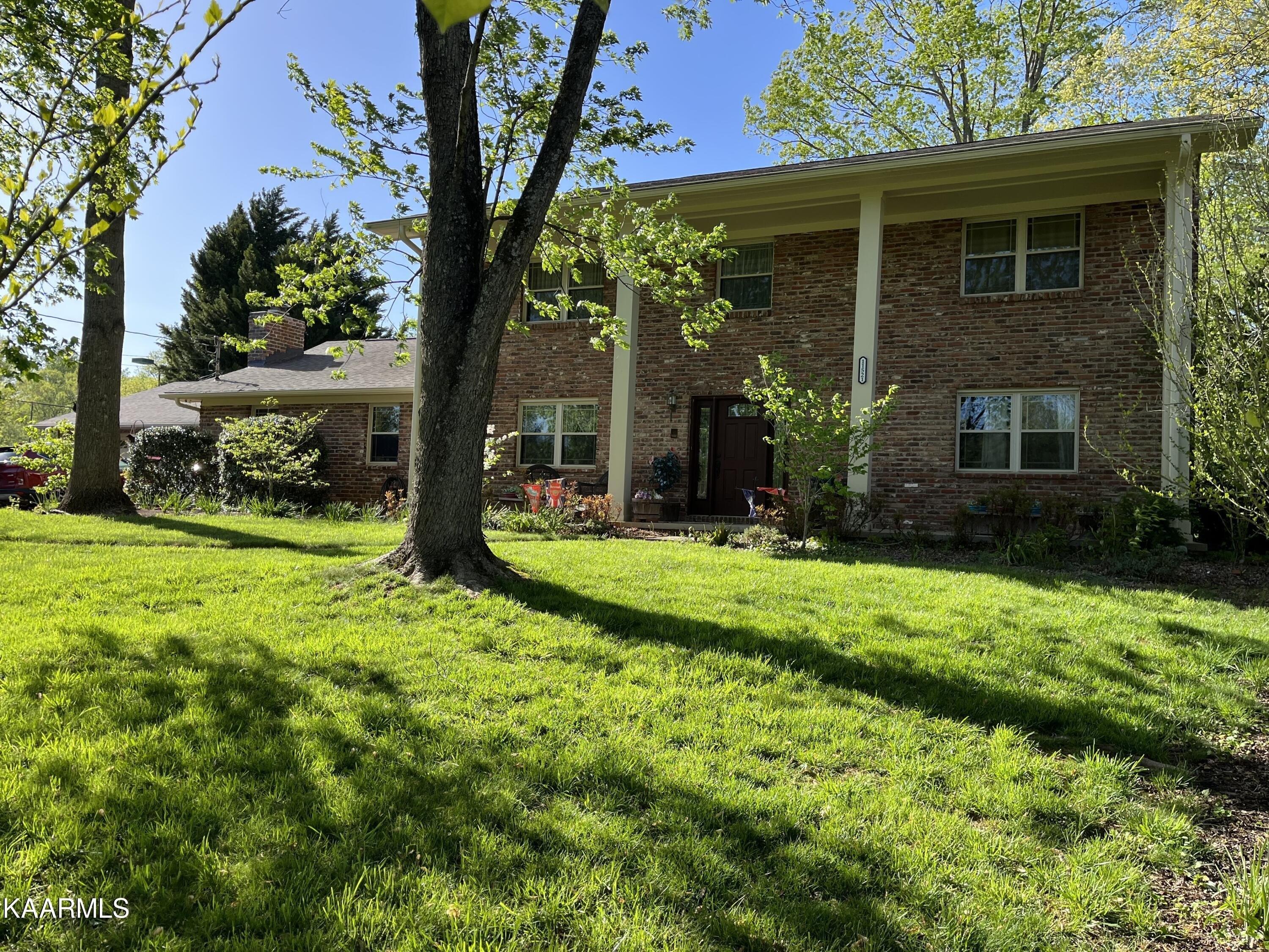 S Monticello Dr, Farragut, TN 37934
