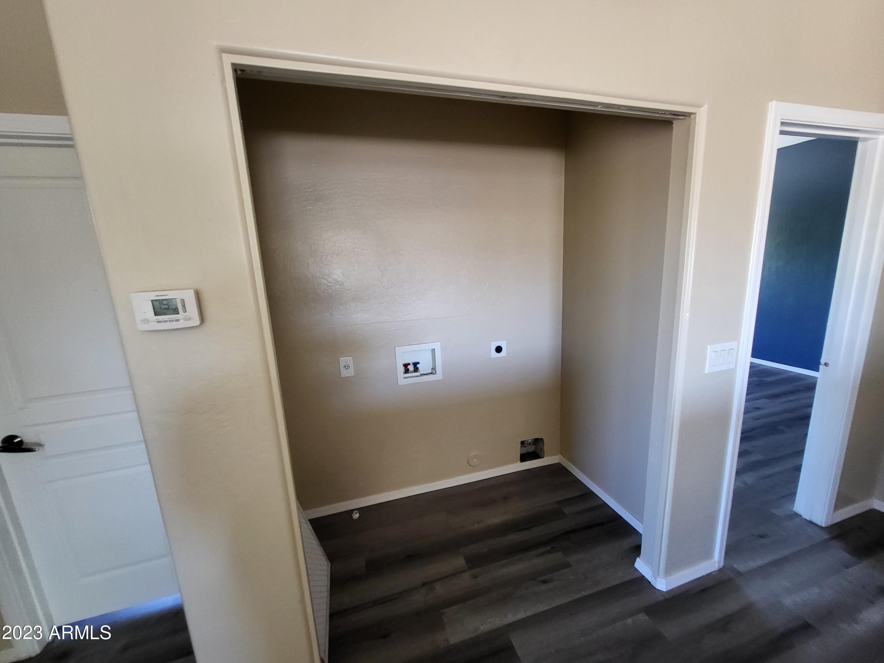 W Lydia Ln, Phoenix, AZ 85041