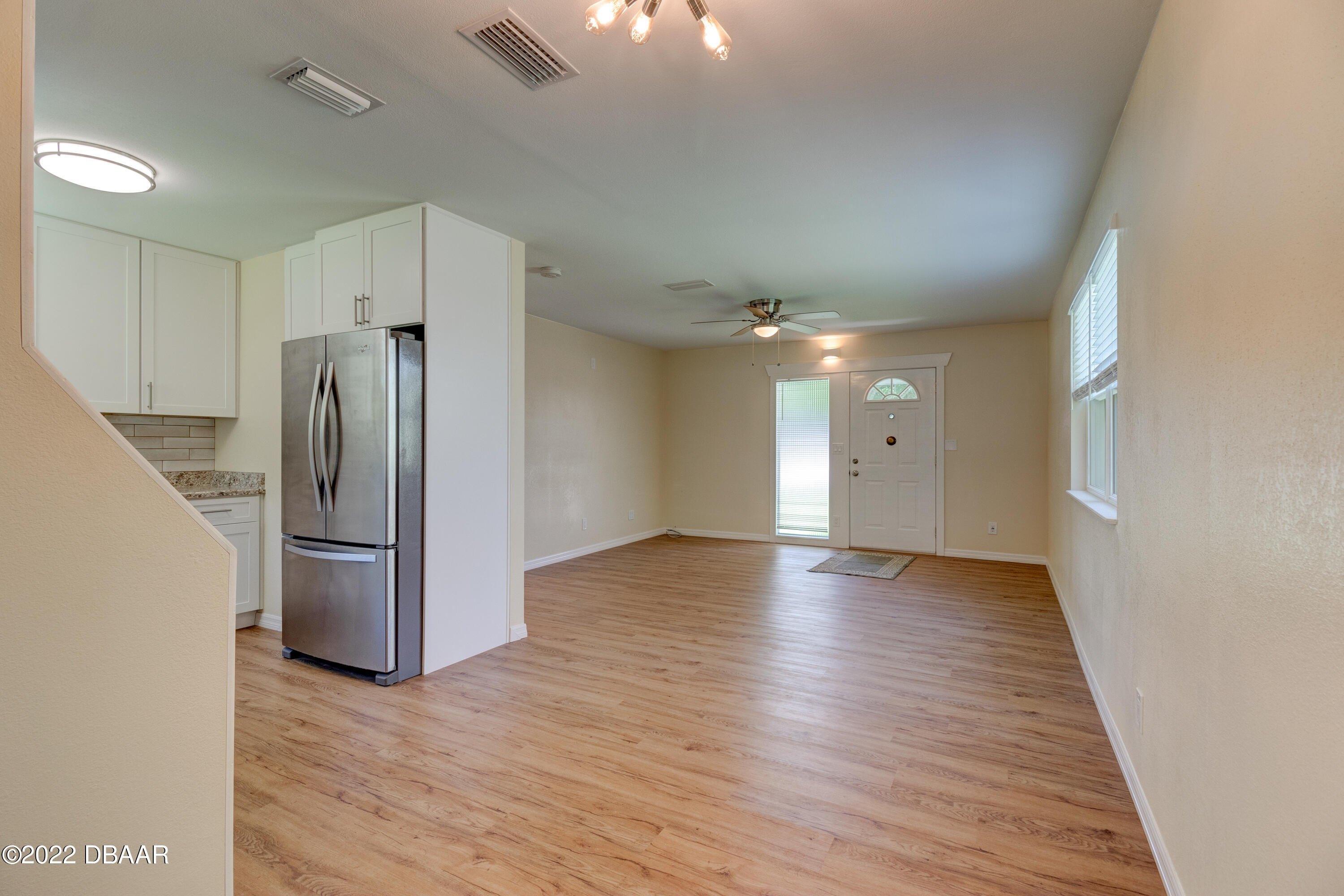 Brian Ave, South Daytona, FL 32119