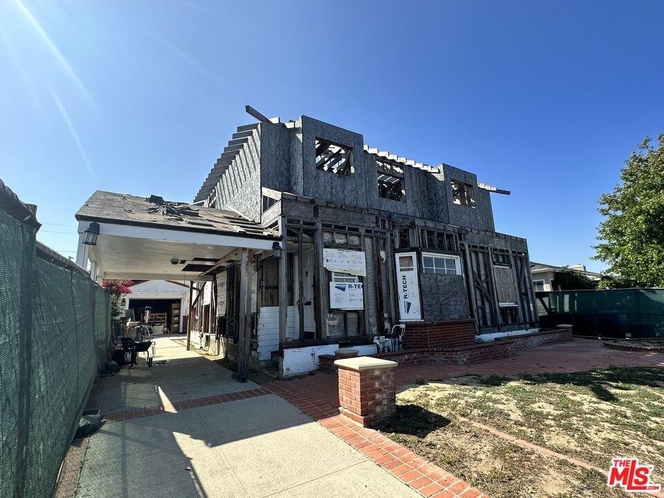 Stewart Ave, Los Angeles, CA 90045