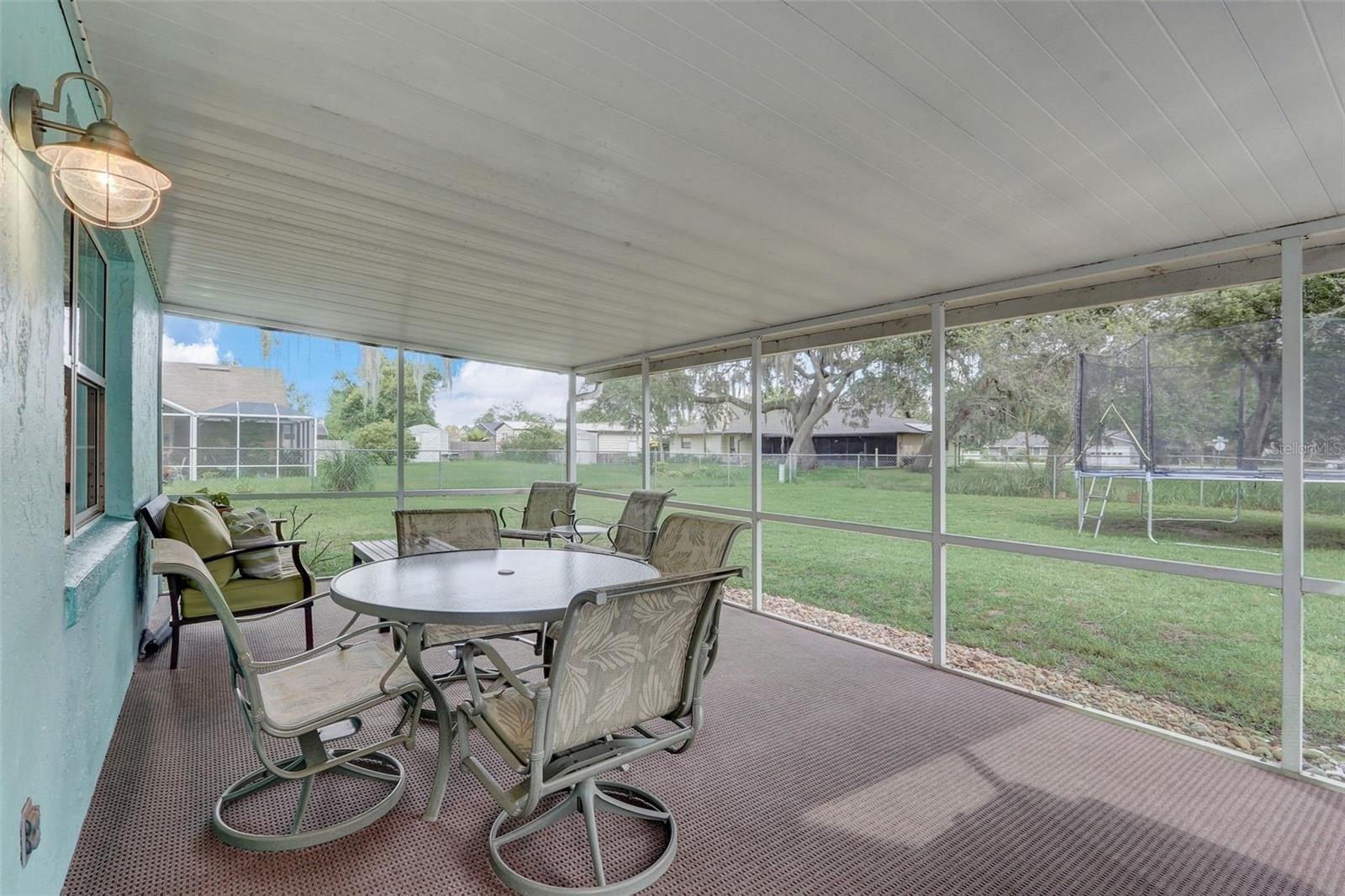 Royal Oak Dr, Fruitland Park, FL 34731