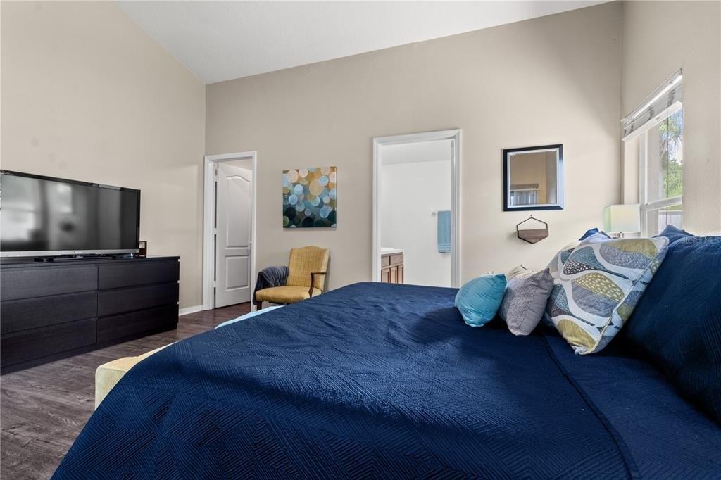 Somerstone Dr, Valrico, FL 33594