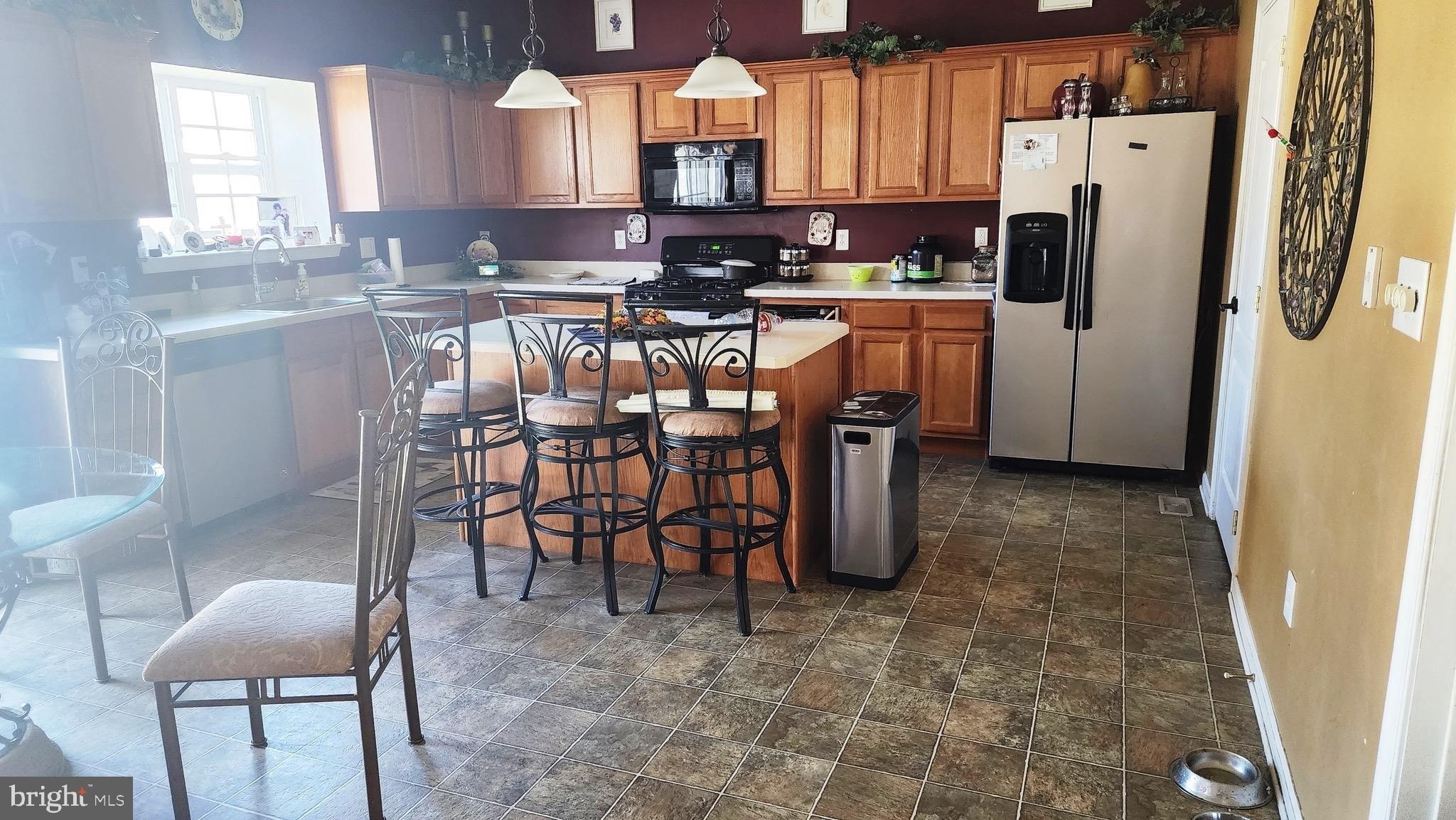Steeplechase Dr, Williamstown, NJ 08094