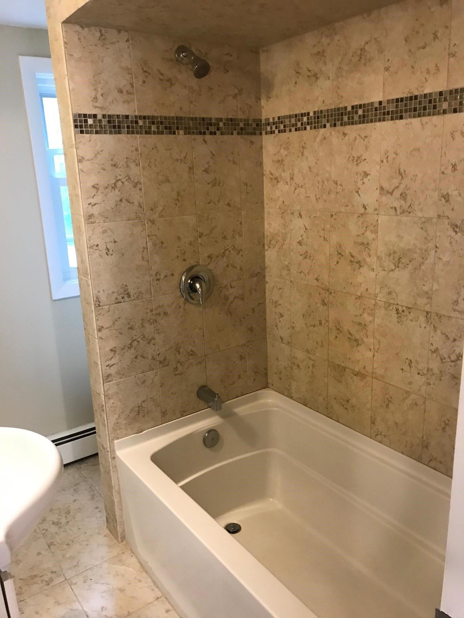 Shore Dr, Salem, NH 03079