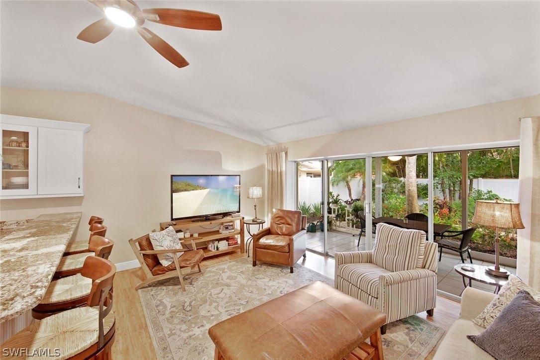 Birdsong Pl, Sanibel, FL 33957