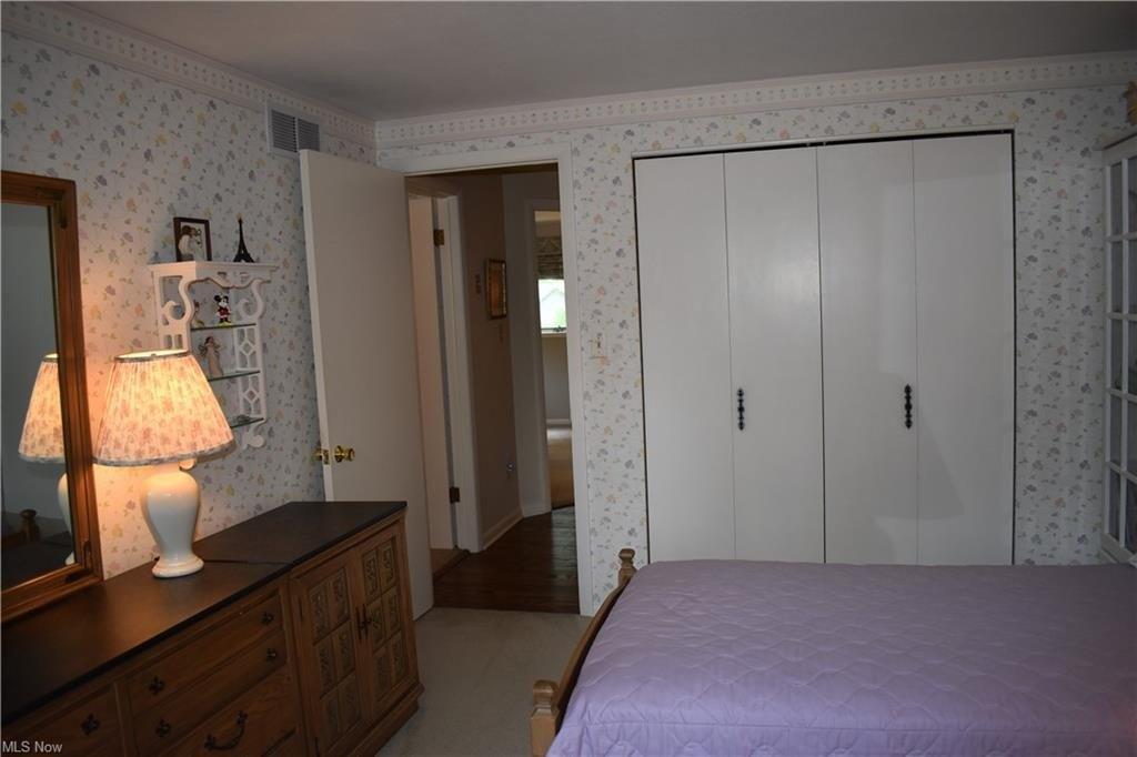 W 230th St, North Olmsted, OH 44070