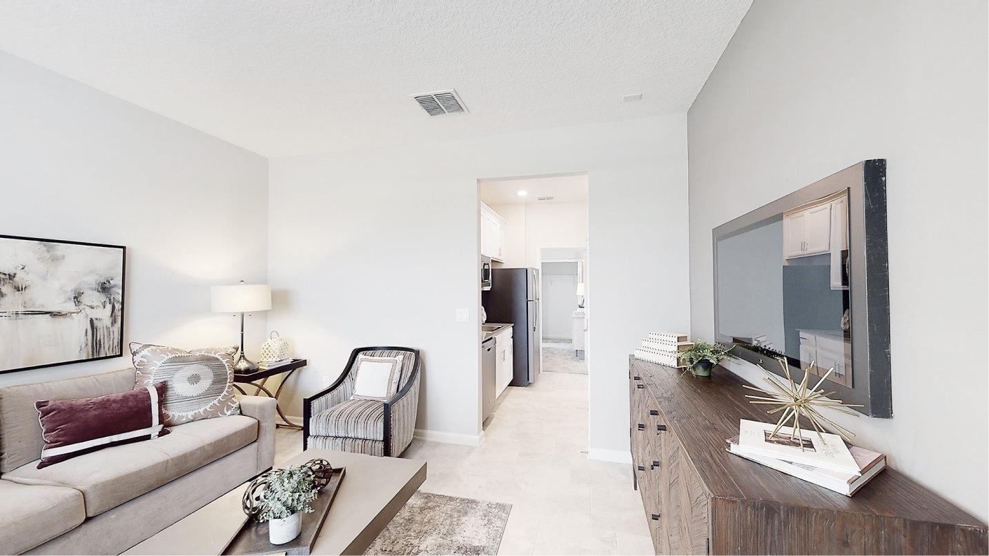 Heroic Rd, Davenport, FL 33837