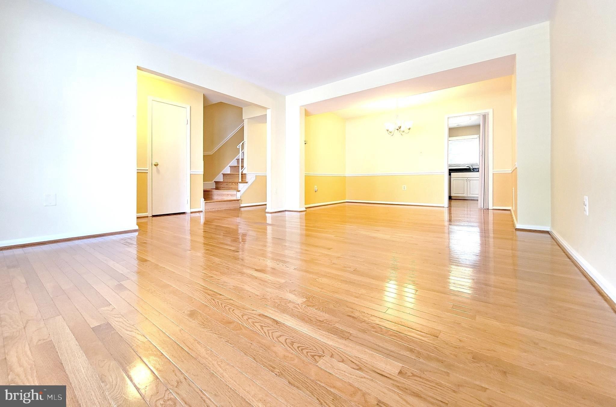 Sleepy View Ln, Springfield, VA 22153