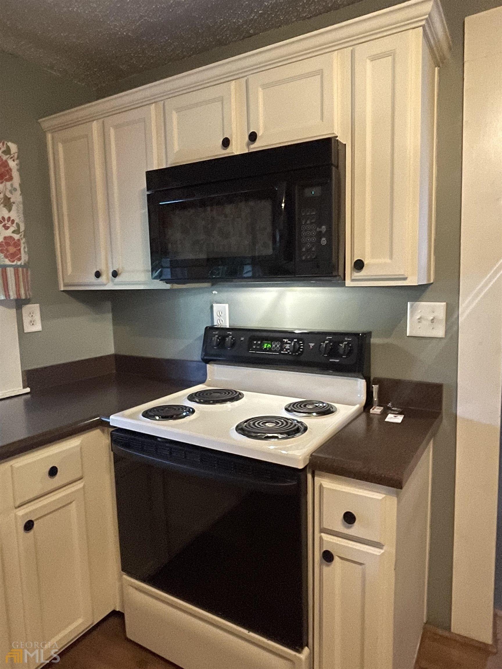 Greene Settlement Rd, Gray, GA 31032