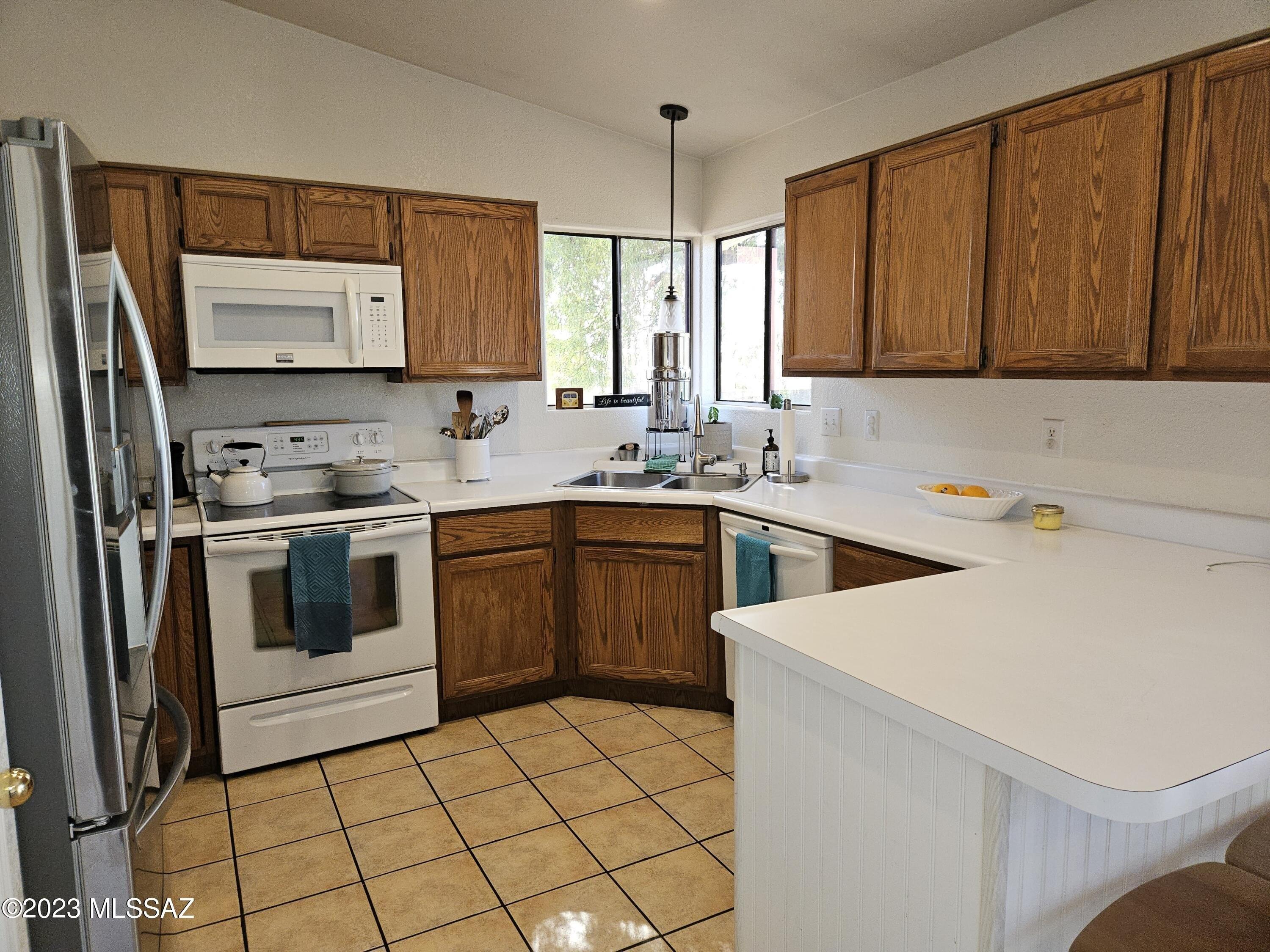 W Didion Dr, Tucson, AZ 85742