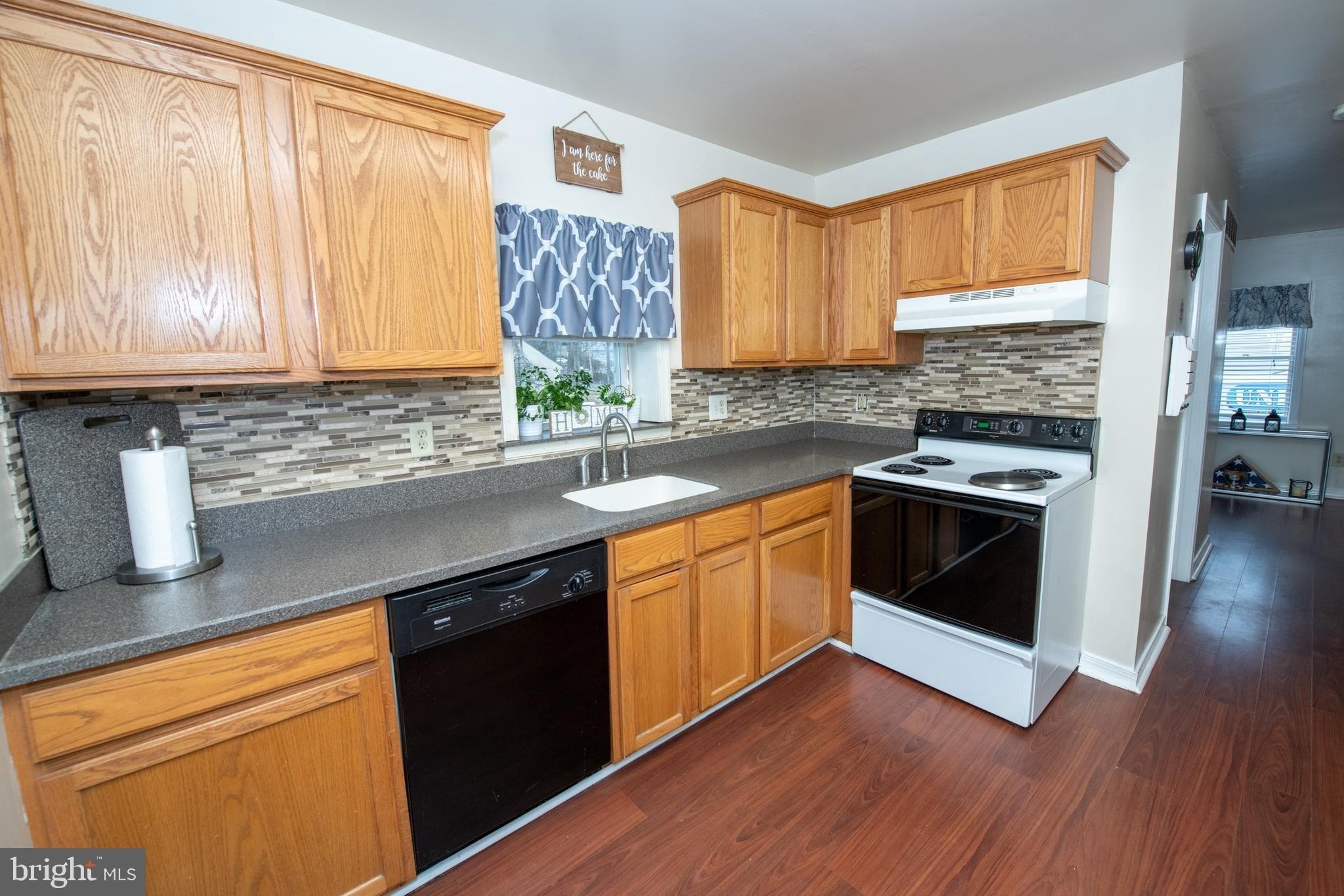 Clark Ave, Feasterville Trevose, PA 19053