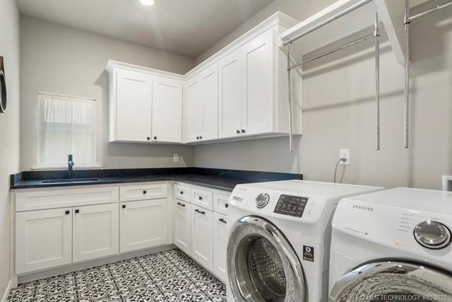 S 27th St, Bixby, OK 74008