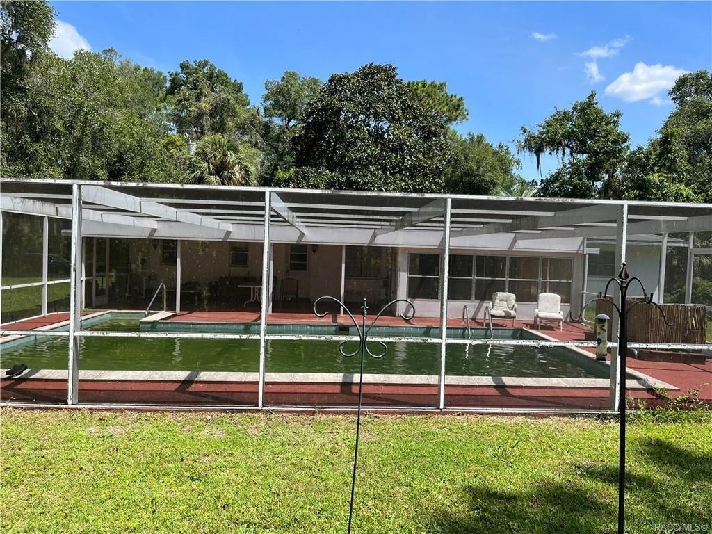 E Seneca St, Inverness, FL 34452