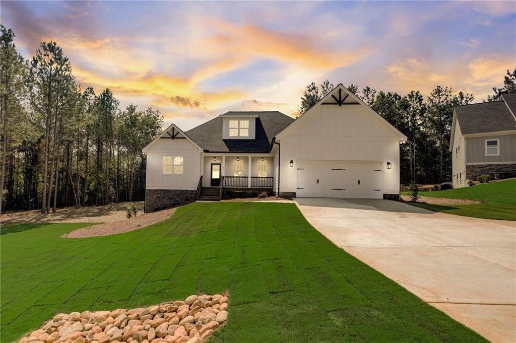 Wendover Dr, Cartersville, GA 30120