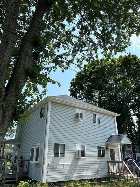 Blake St, Warwick, RI 02889