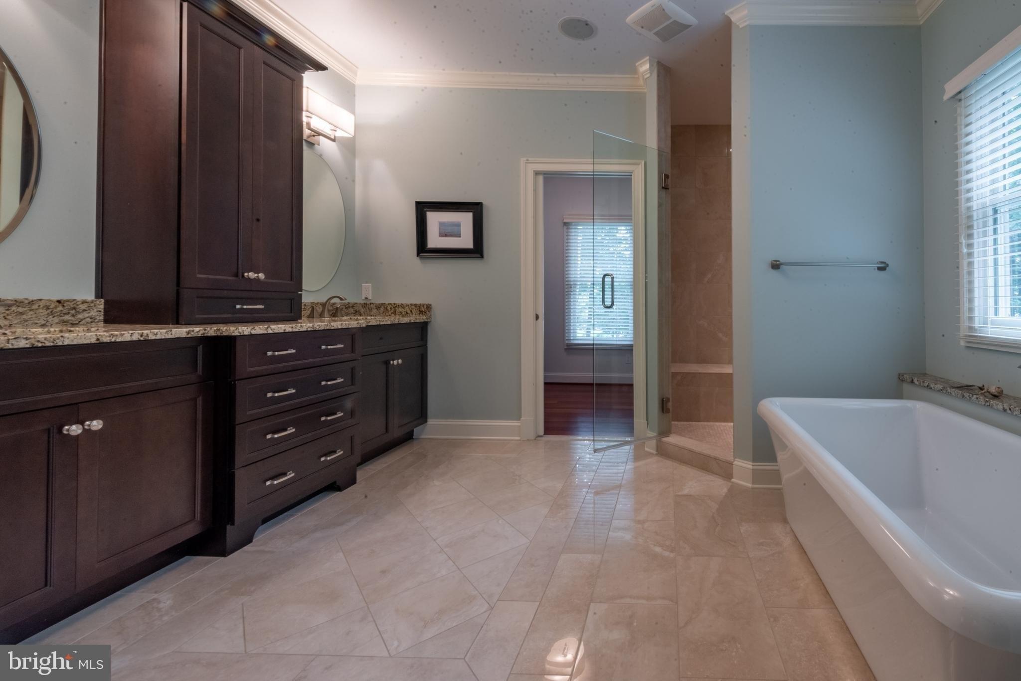 Diane Ln, Ellicott City, MD 21042