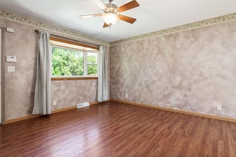 Colorado Ave, Rockford, IL 61109