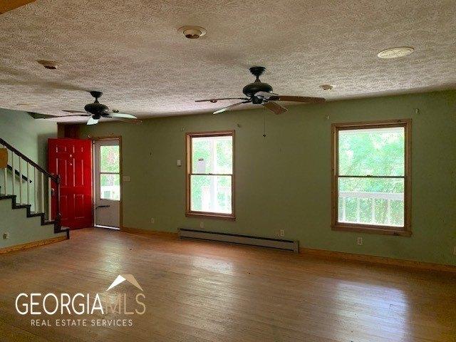 Barnyard Ln, Clayton, GA 30525