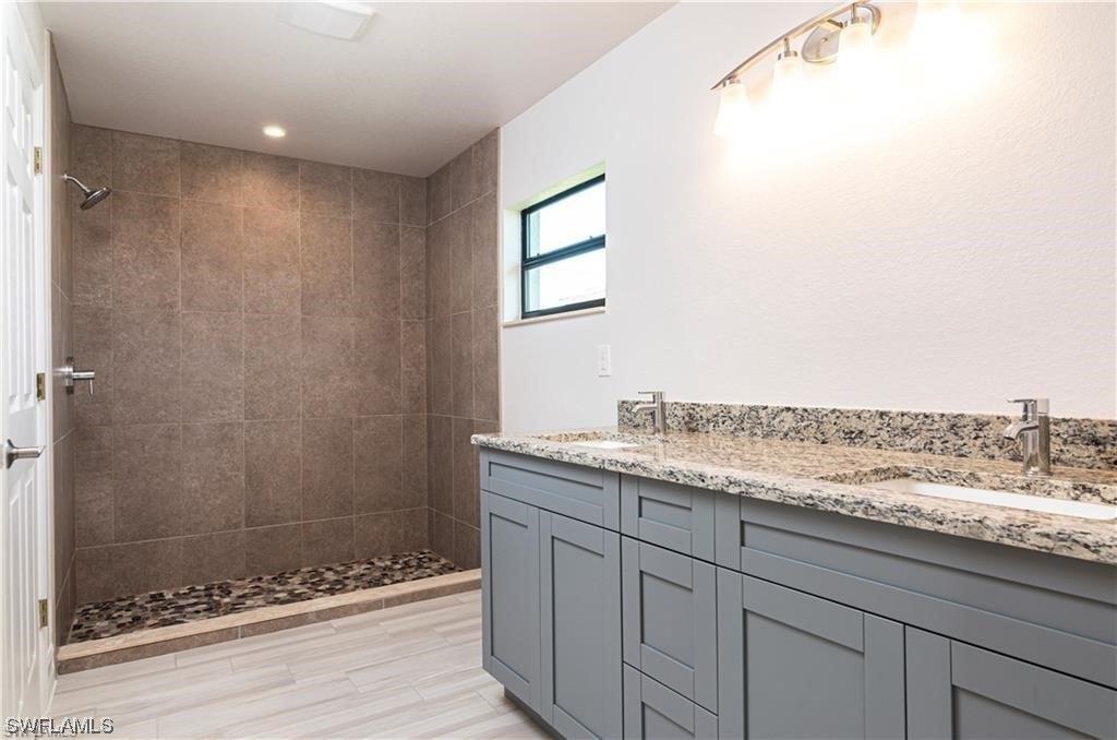 25th St Sw, Lehigh Acres, FL 33976