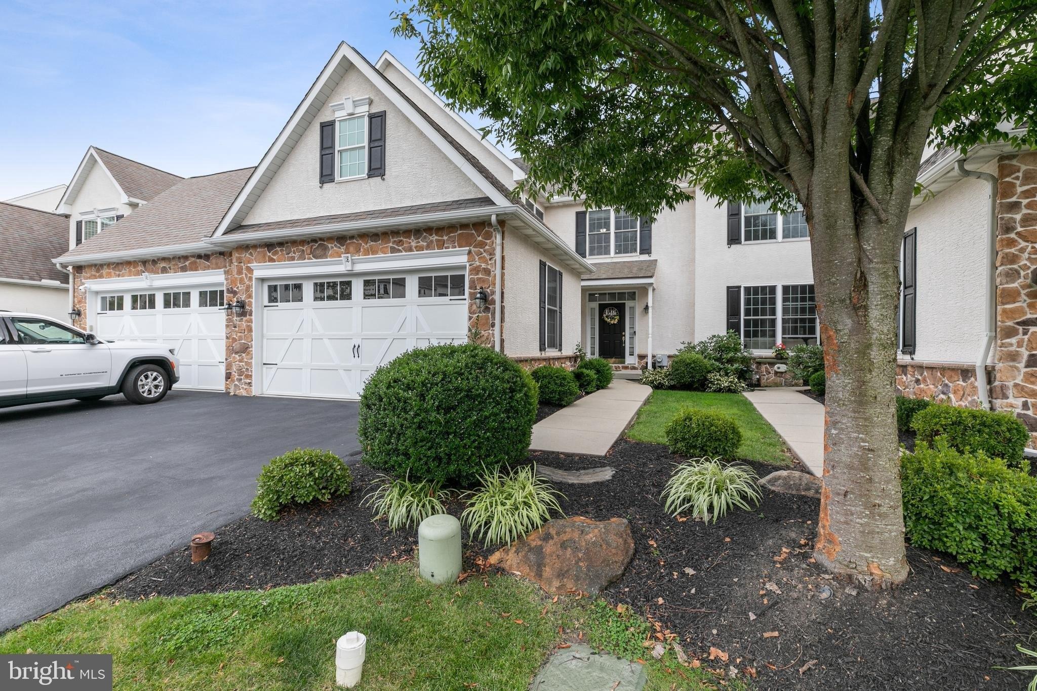 Sharpley Dr, Chadds Ford, PA 19317