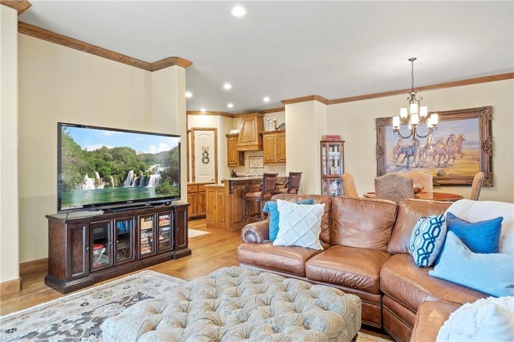Servon Dr, Oklahoma City, OK 73170