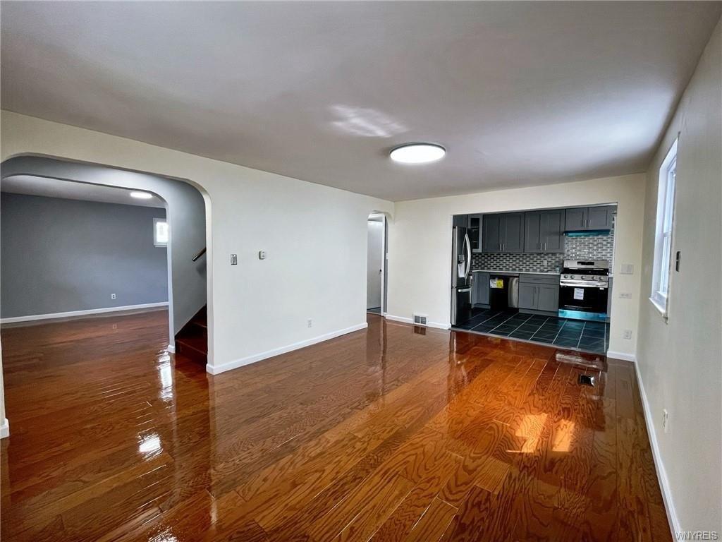 Olcott Pl, Buffalo, NY 14225