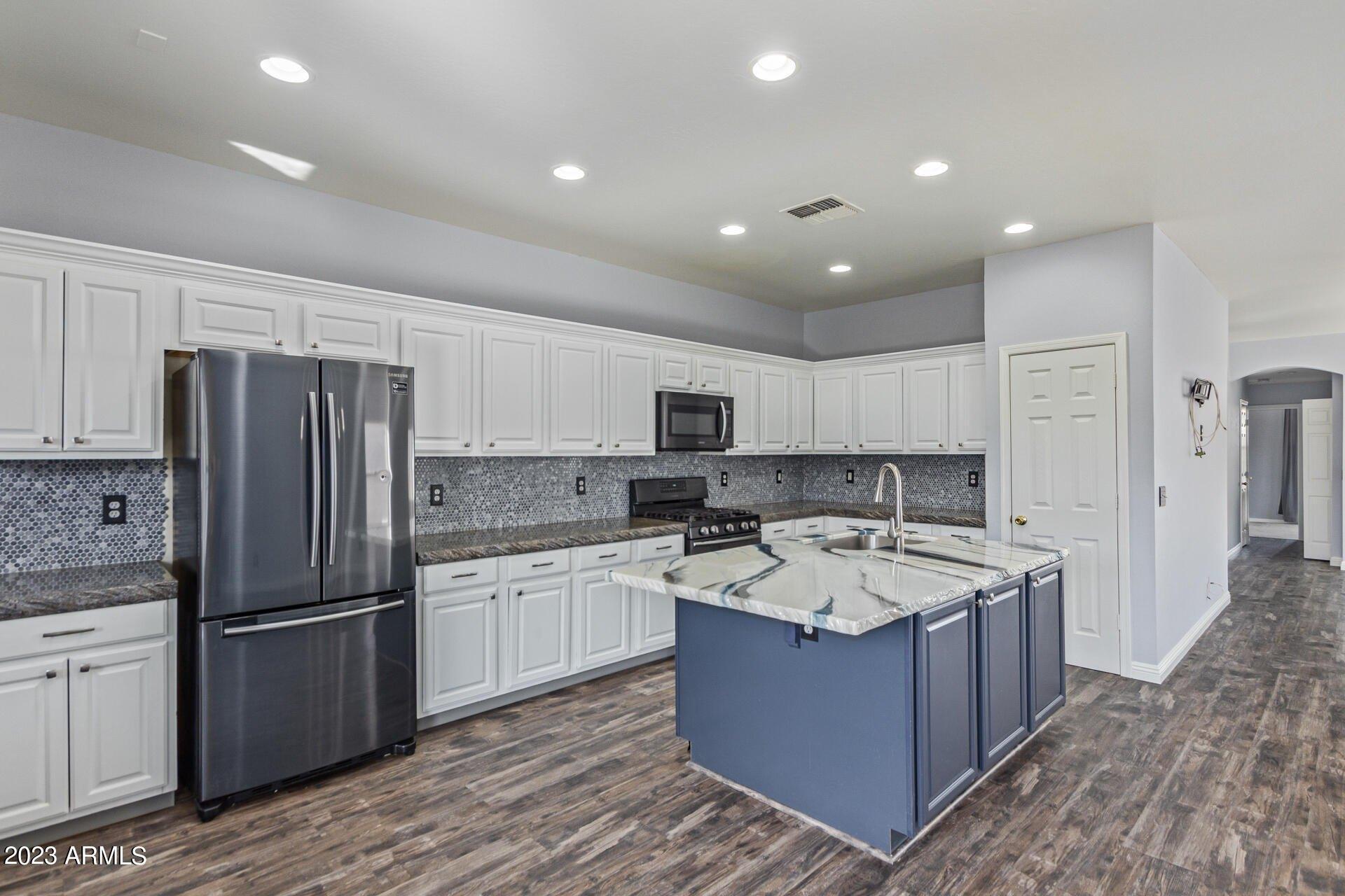 W Aster Dr, El Mirage, AZ 85335