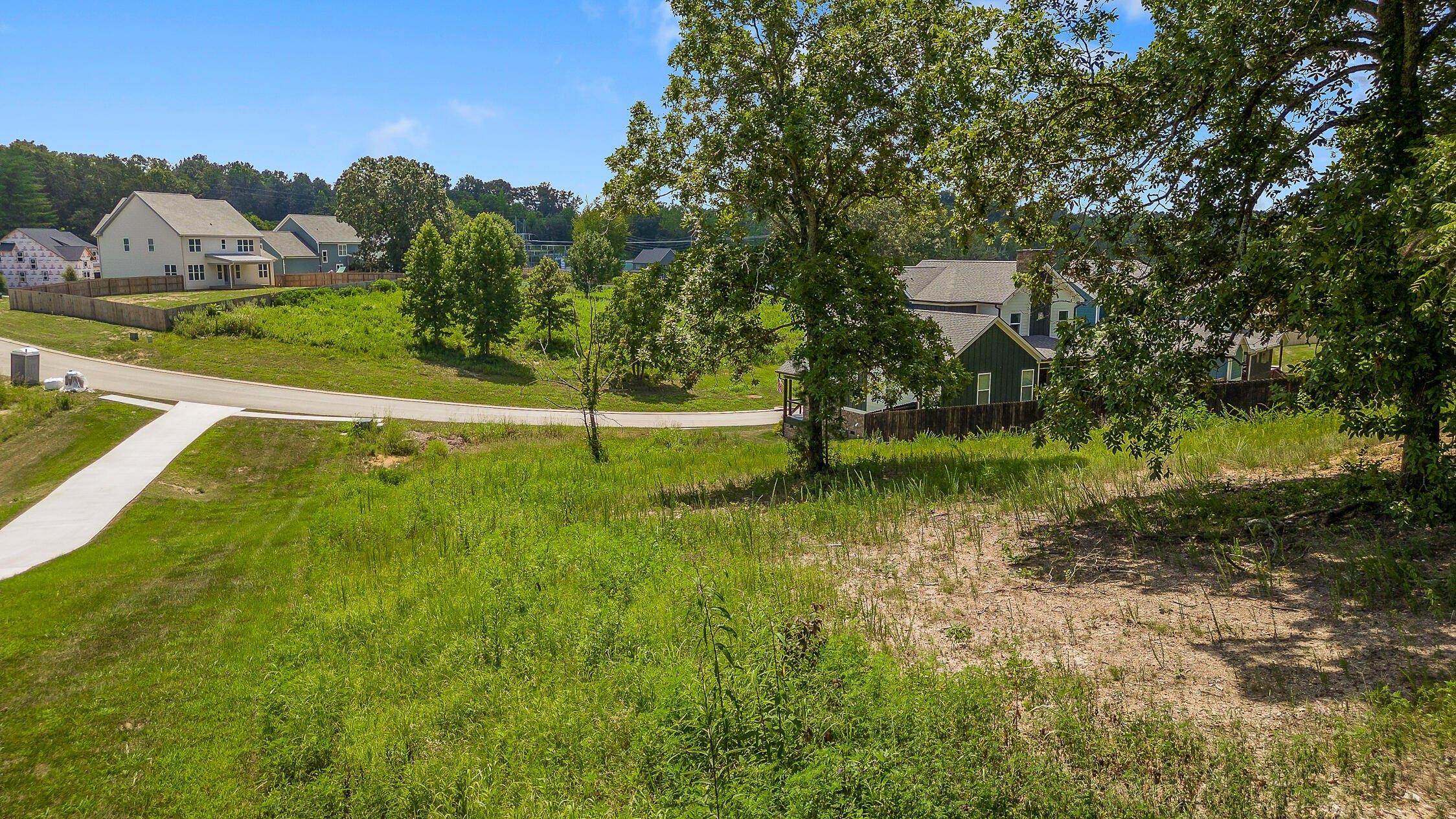 Woodbury Acre Ct, Harrison, TN 37341