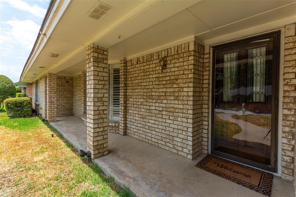 Westlake Dr, Plano, TX 75075