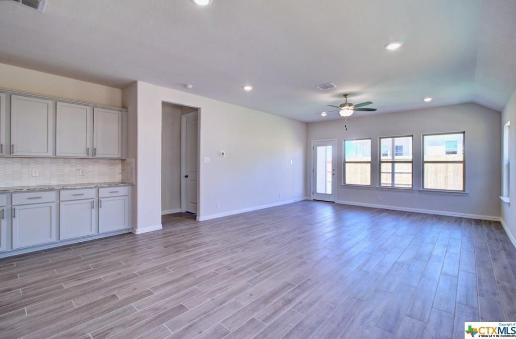 Couser Ave, New Braunfels, TX 78132