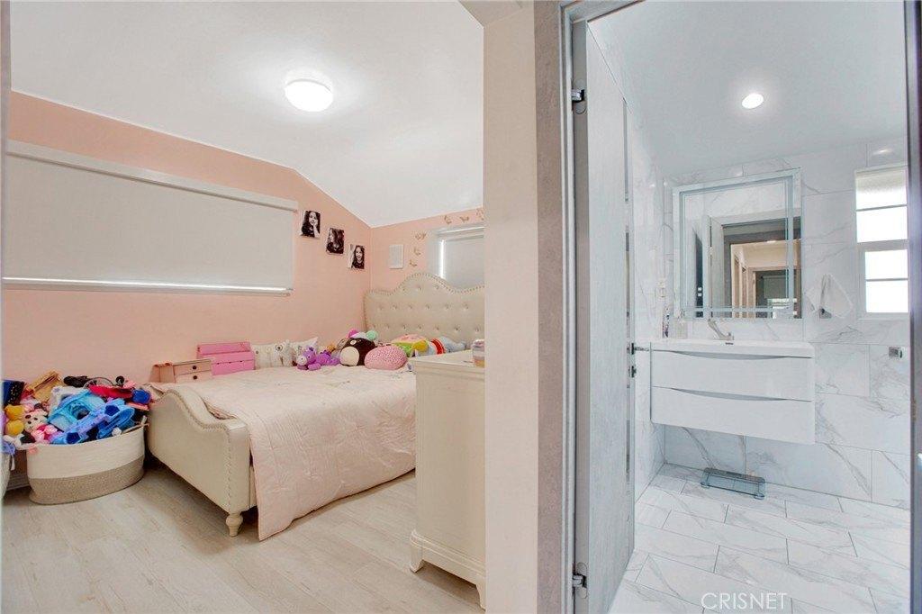 Stagg St, North Hollywood, CA 91605