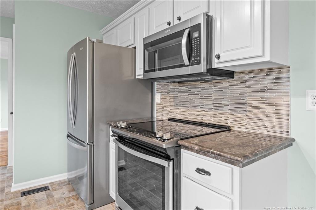 Winton Dr, Fayetteville, NC 28306