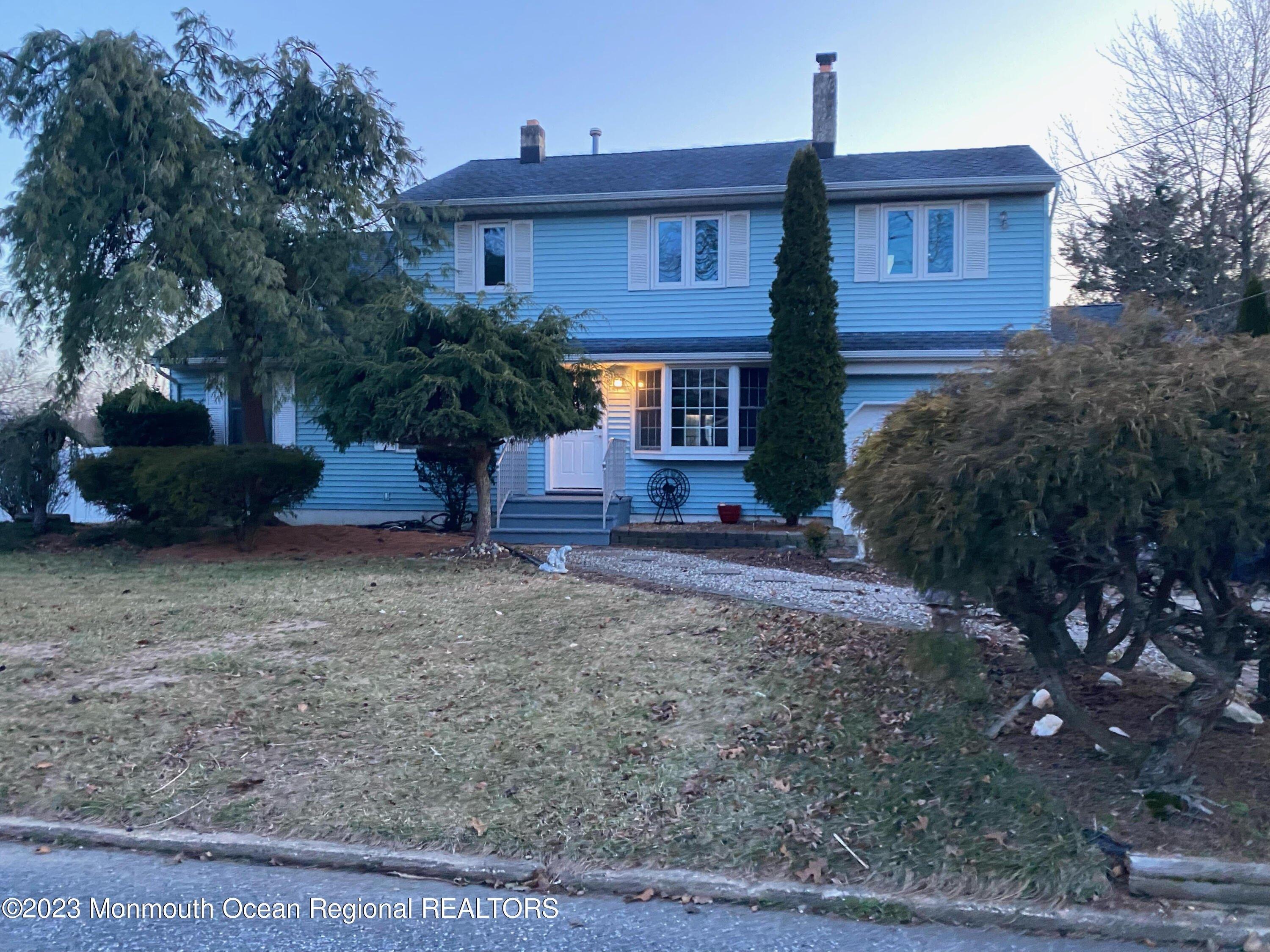 Elm Dr, Neptune, NJ 07753