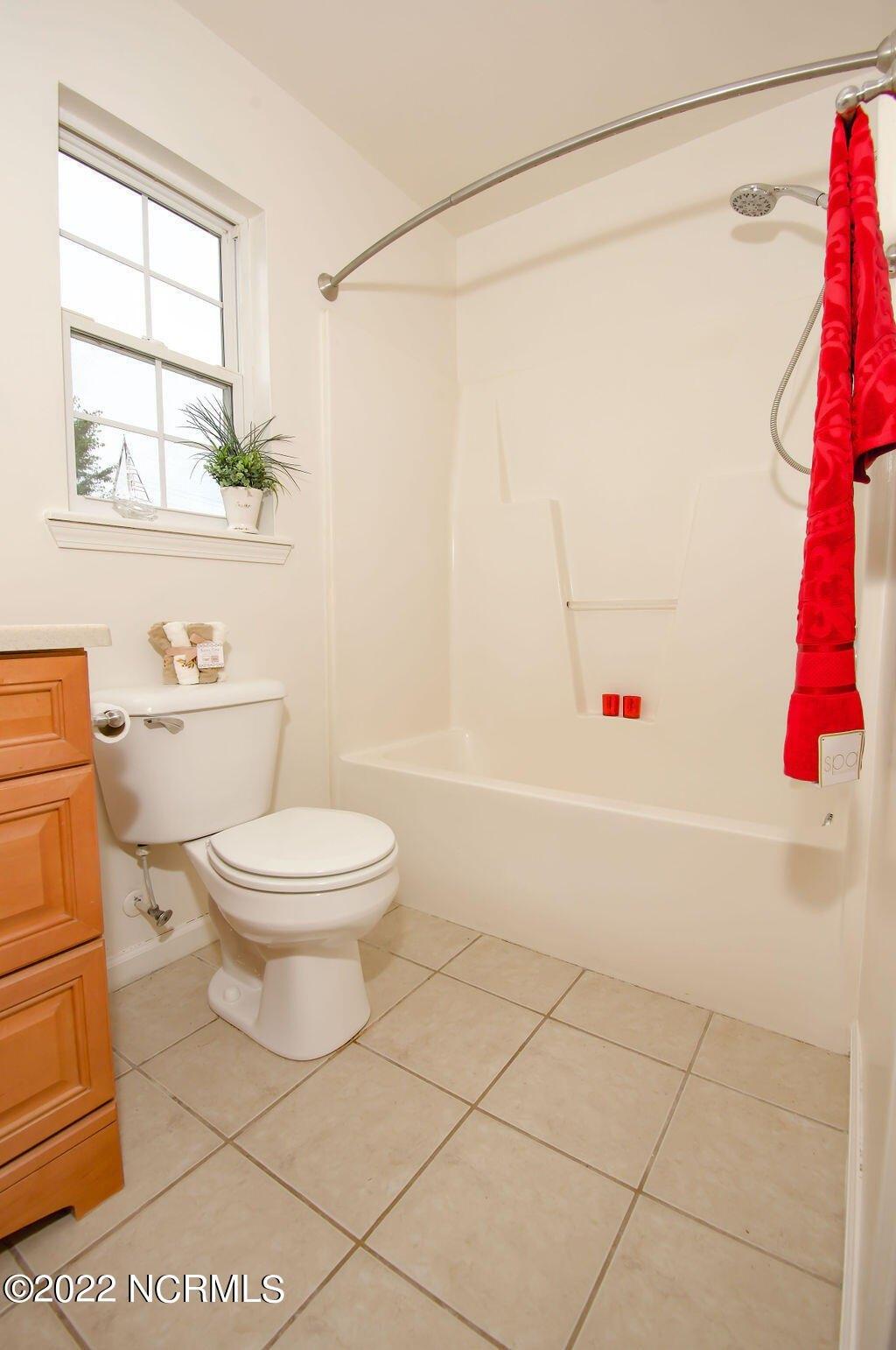 Tundra Pl, Jacksonville, NC 28540