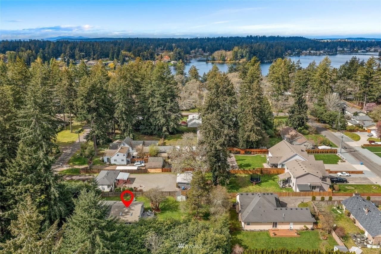 Lake Ave Sw, Lakewood, WA 98499