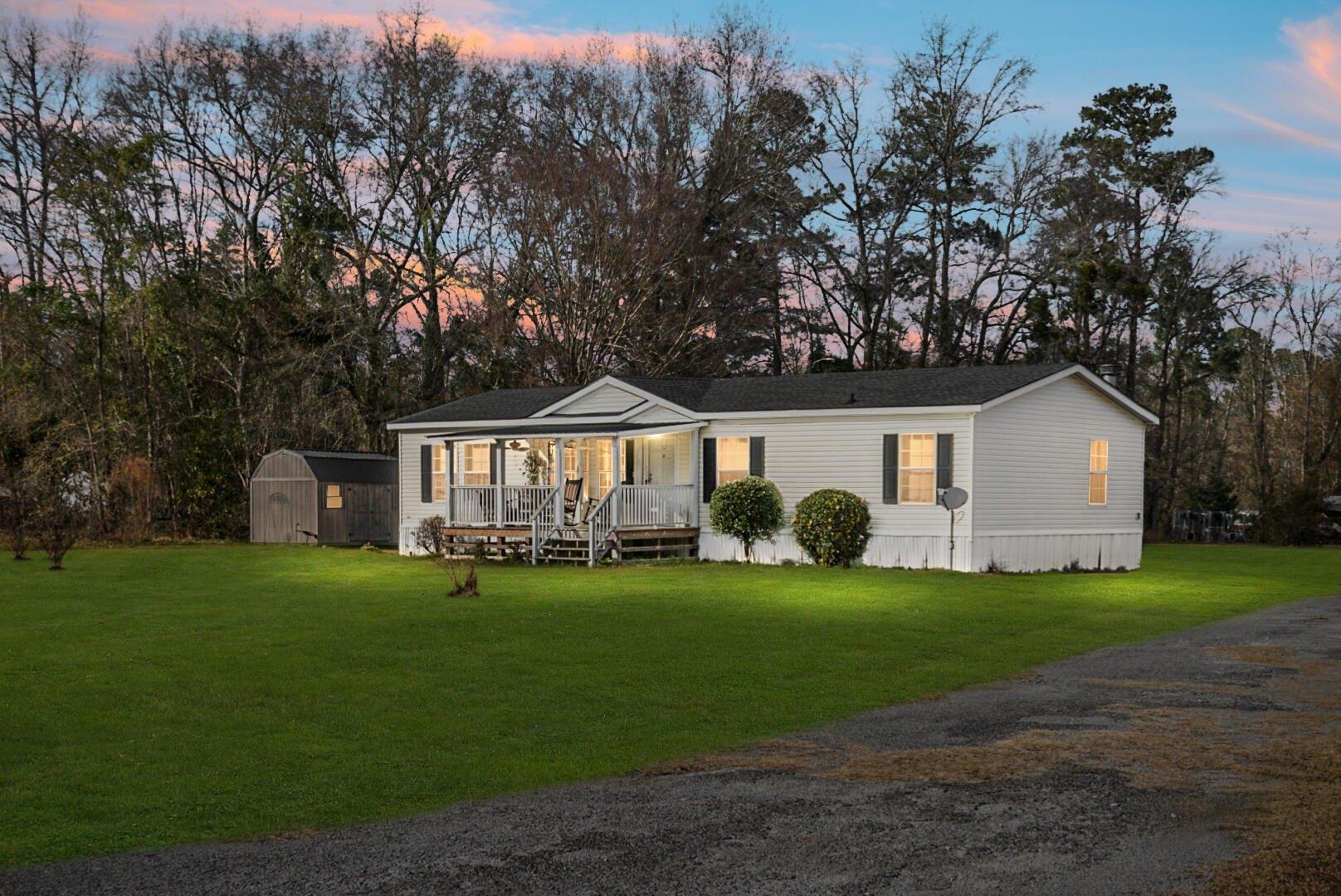 Whitehouse Rd, Summerville, SC 29486