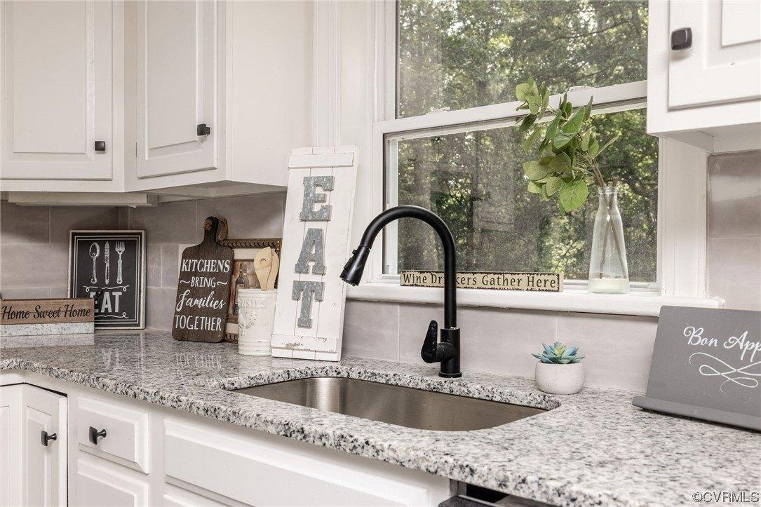 Lake Shore Dr, North Chesterfield, VA 23235