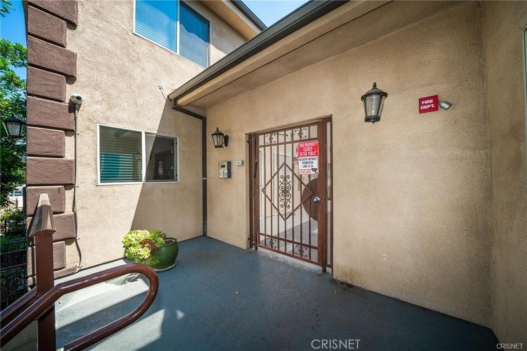 Gilmore St, Van Nuys, CA 91411