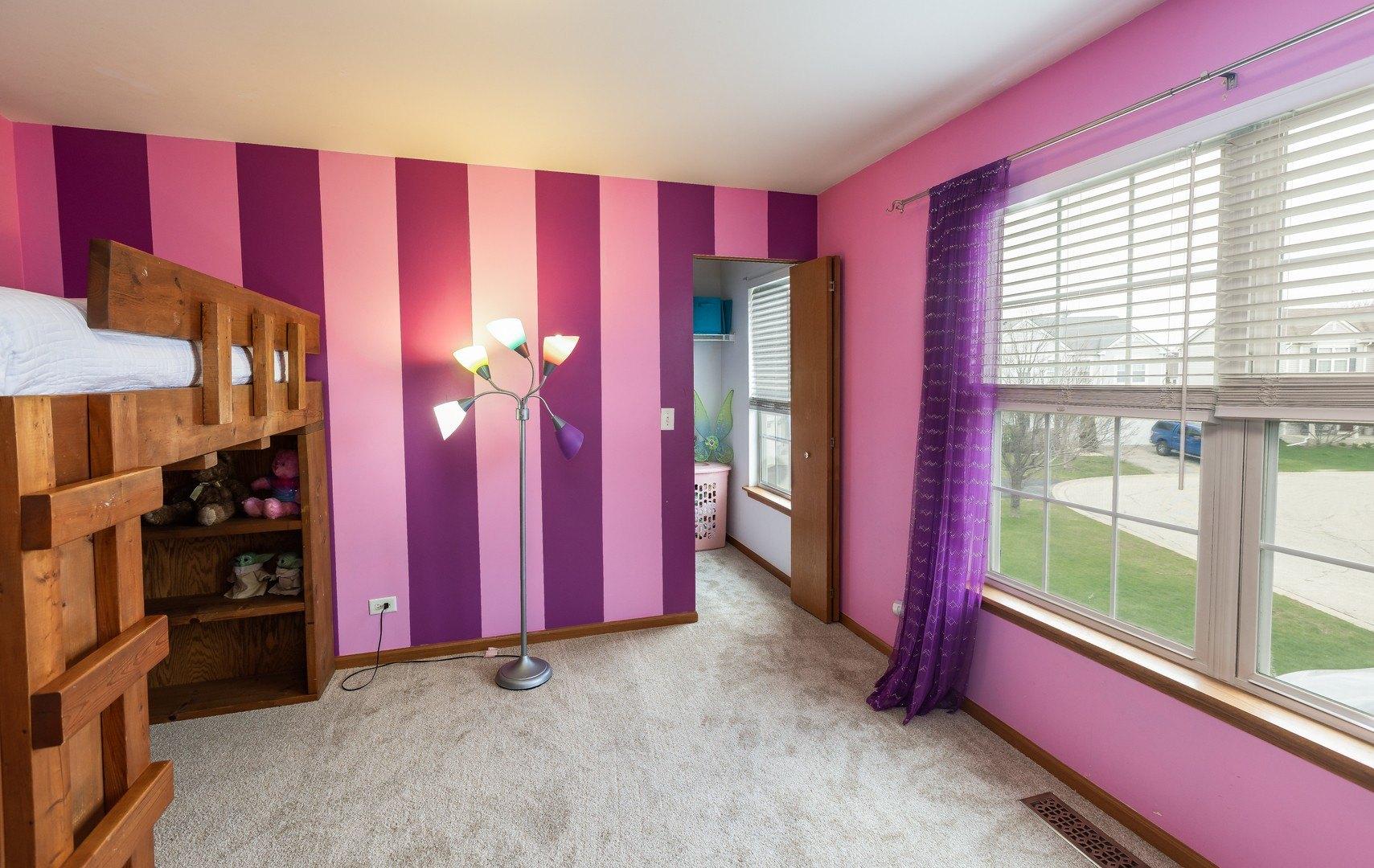 Kathleen Ct, Antioch, IL 60002