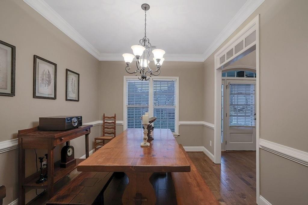 Eaglewood Way, Canton, GA 30115