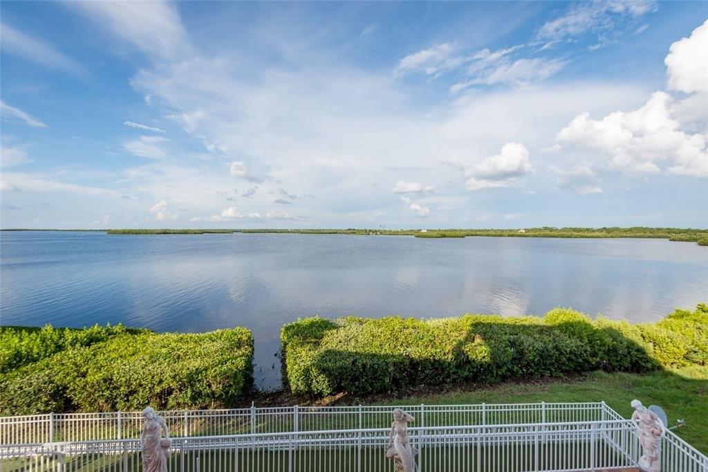 Harborpointe Dr, Port Richey, FL 34668