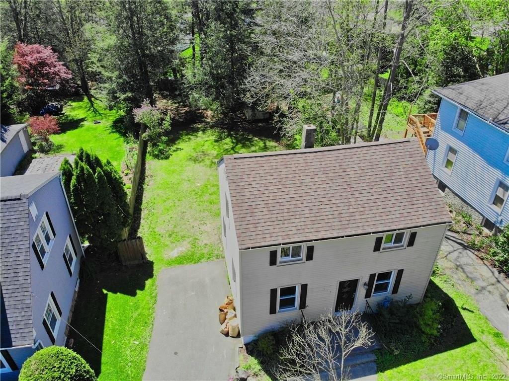 Wayland Ave, Waterbury, CT 06708
