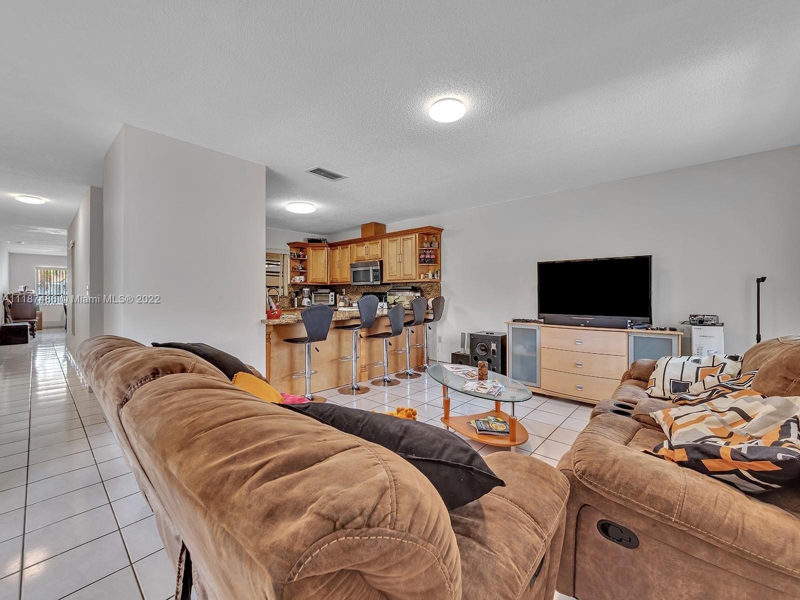 Nw 8th Ter, Miami, FL 33182