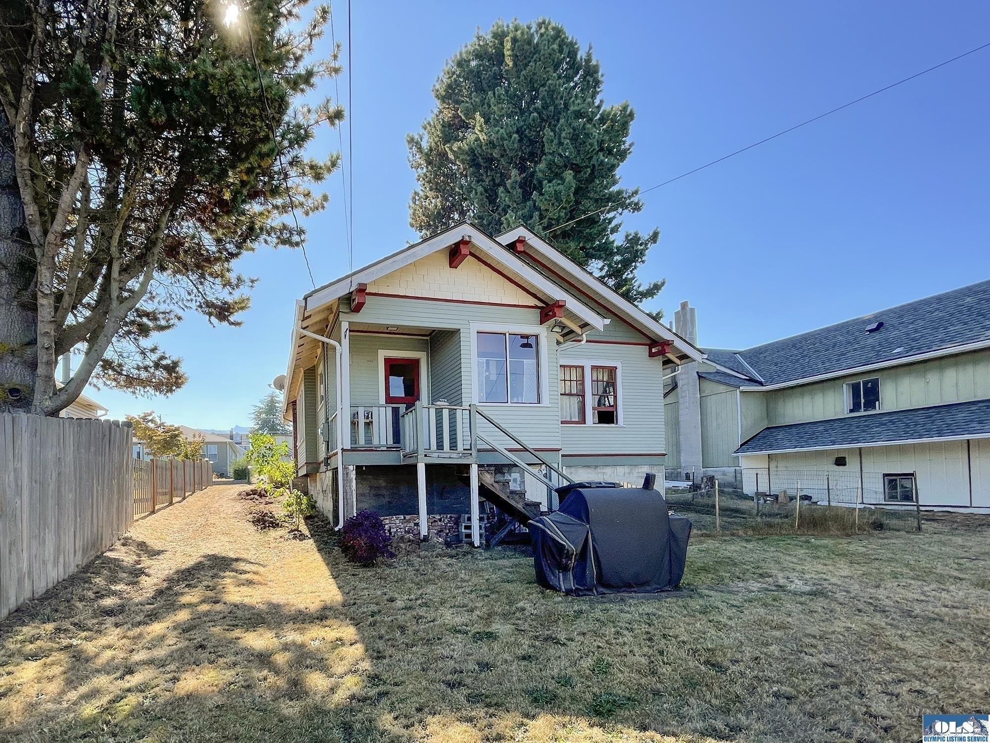 W 10th St, Port Angeles, WA 98362