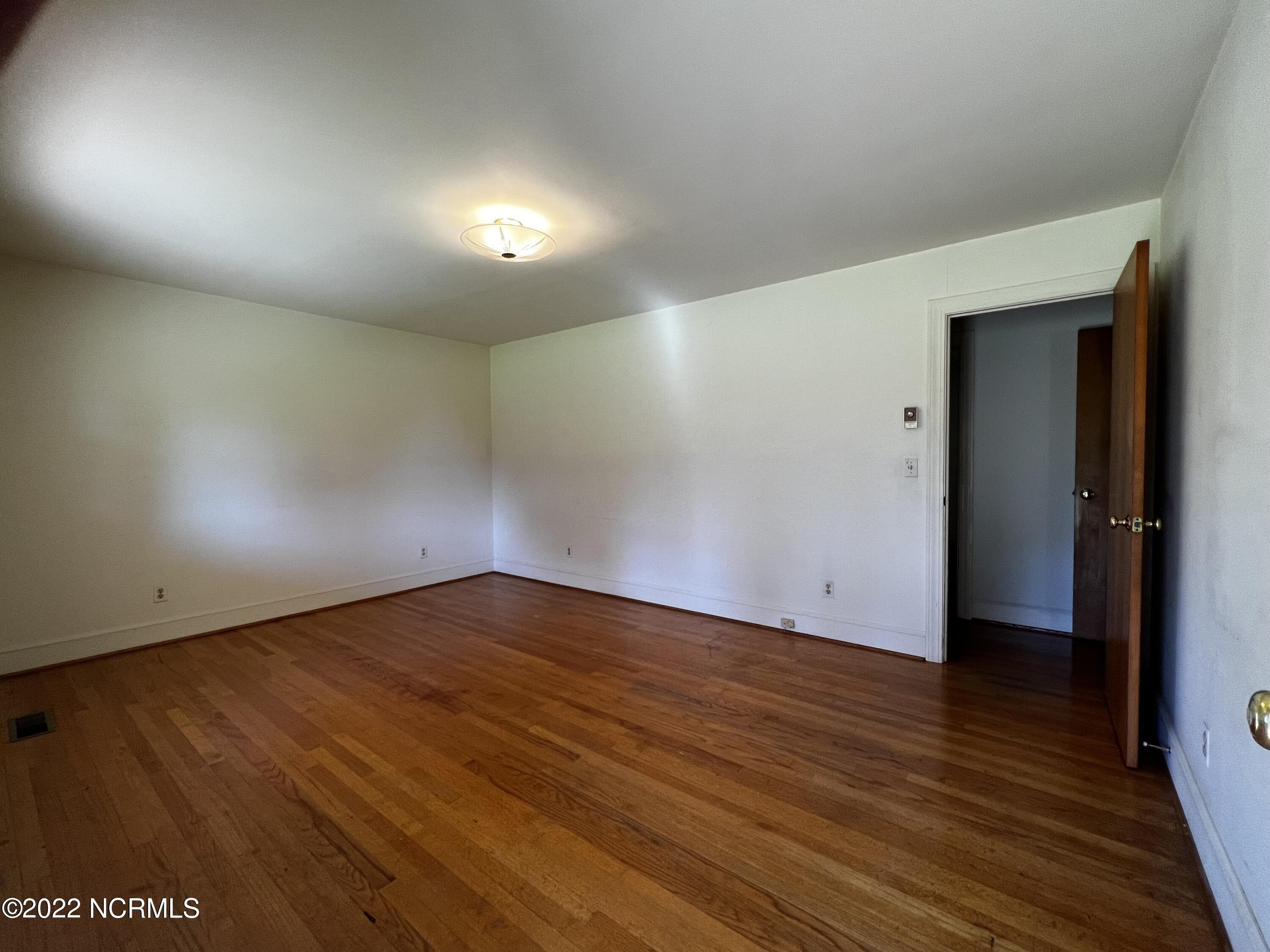 Deans Rd, Battleboro, NC 27809