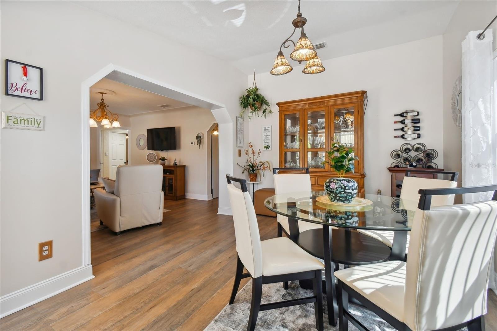56th Ave N, Saint Petersburg, FL 33703